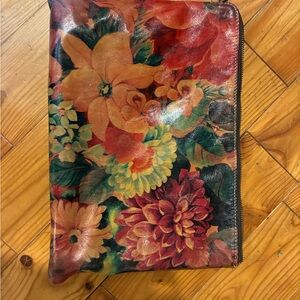 Patricia Nash Floral Zippered Clutch